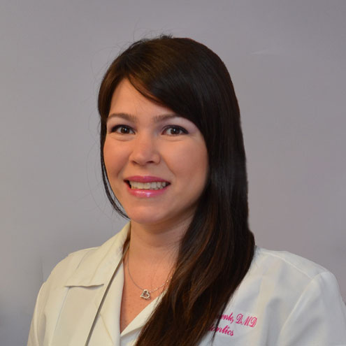 meet dr nina laracuente